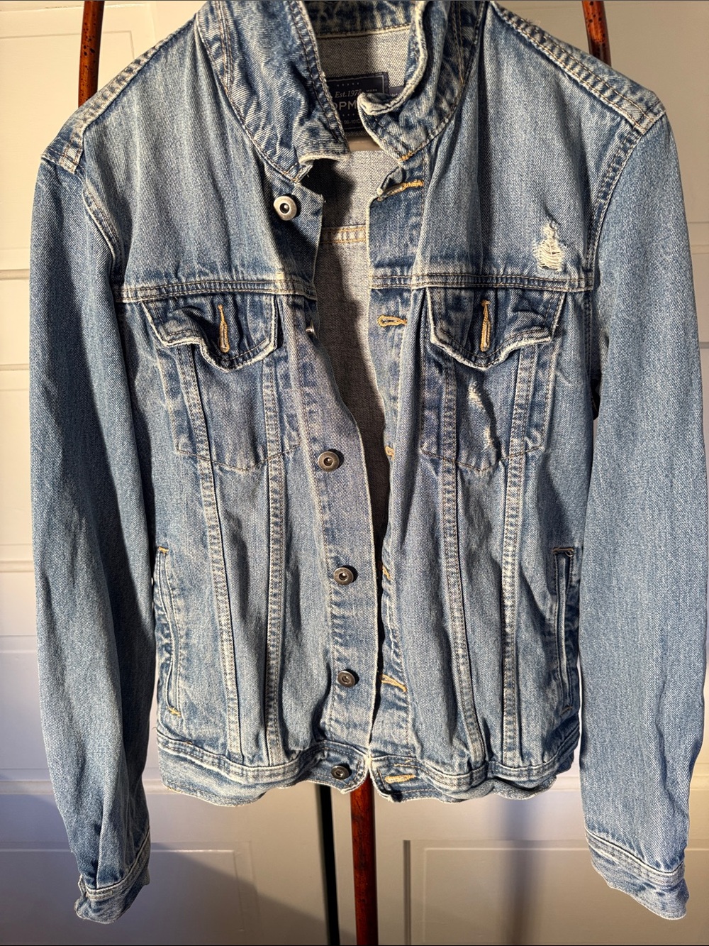 Grunge indie sleaze Perfectly broken in Jean denim jacket top man layering M